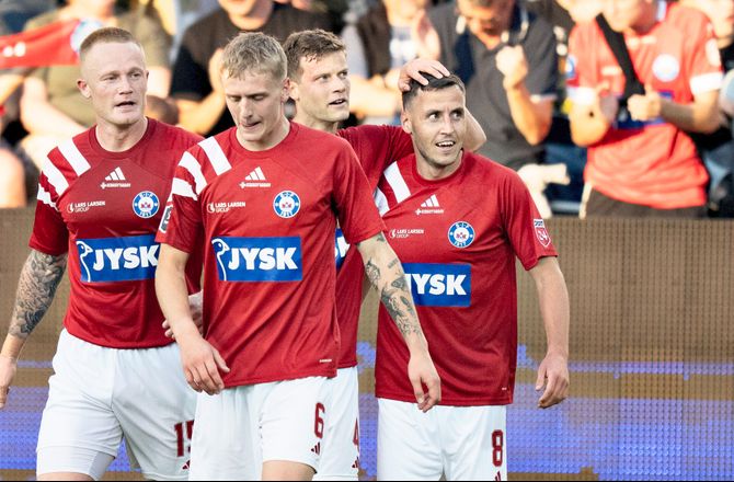 3F Superliga -SIF-ejere får 196 mio: Det er ikke helt skævt