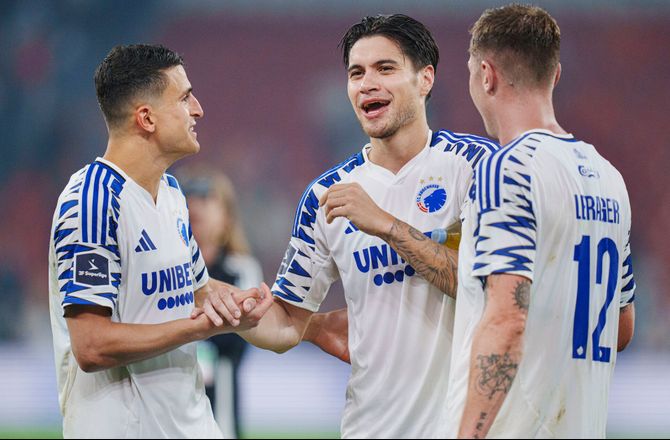 3F Superliga -Diks-beundrer på plads til Vejle - FCK