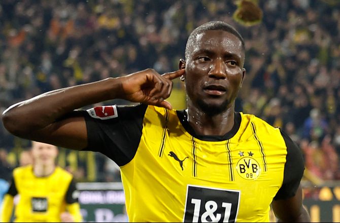 Bundesliga -Grabara på rumpen – se Dortmund komme i front 