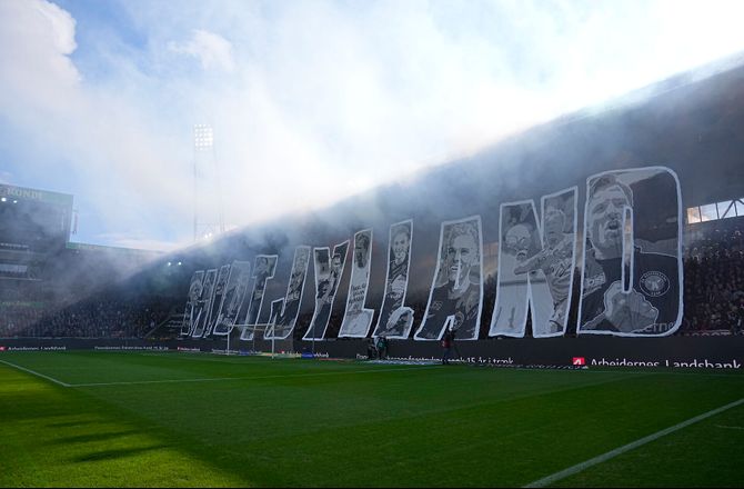 3F Superliga -Flot kulisse: Se tifoerne fra FCM og Viborg her