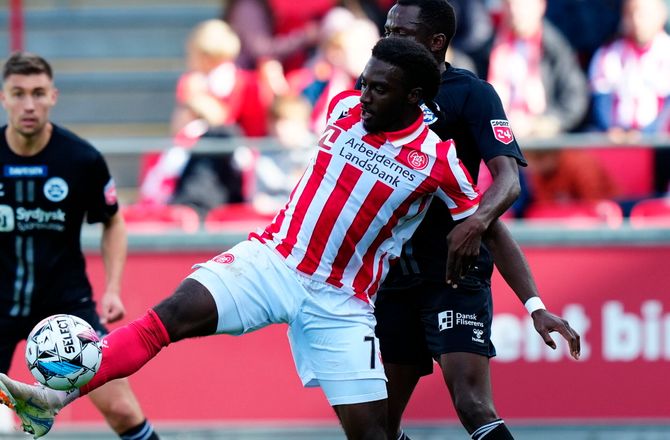 3F Superliga -Adedeji skød med løst krudt: Ufokuseret i afslutningsøjeblikkene