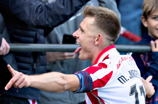 3F Superliga -AaB forlænger med Mathias Jørgensen