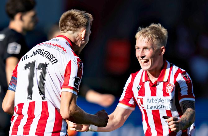 3F Superliga -AaB-profil bekræfter interesse: Drømmen er England