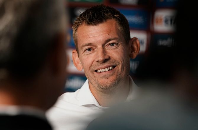 Danmark -Wieghorst er tilbage: Vi bestemmer sammen