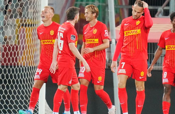 3F Superliga -FCN har kørt Brøndby over: 4-1 er meget i en halvleg