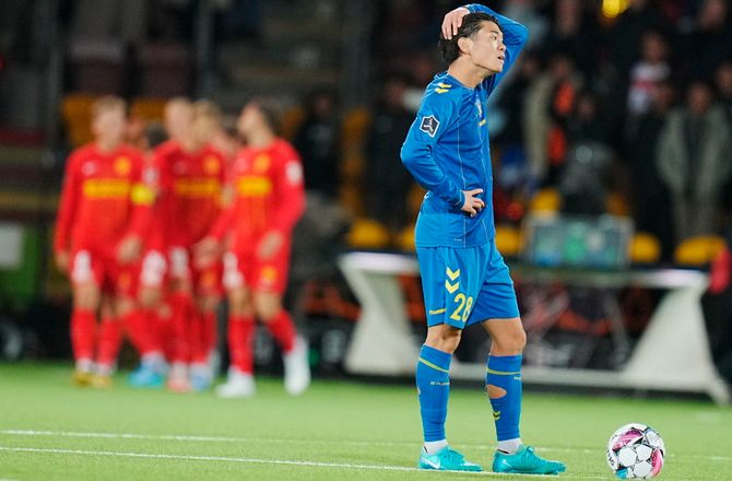 3F Superliga -Vildt Brøndby-kollaps i Farum