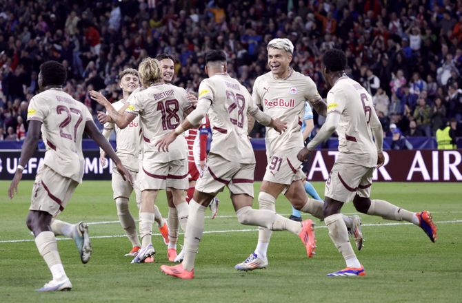 Bundesliga -Mainz-forsvarer skifter til Salzburg
