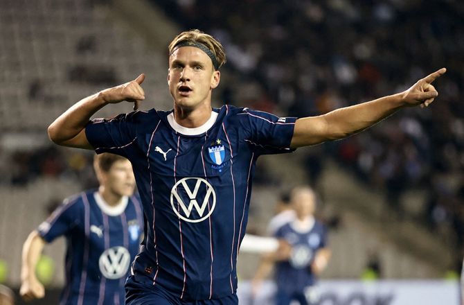 Norge Eliteserien -Norsk bombe: Viking meldes tæt på Botheim