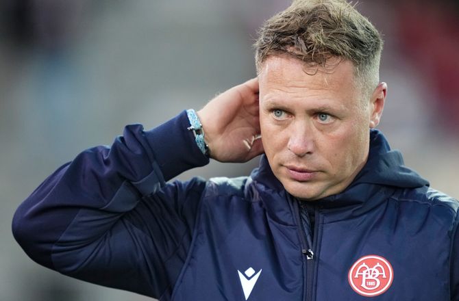 3F Superliga -AaB-træner roser Poulsen: Skal passe på hvad jeg siger