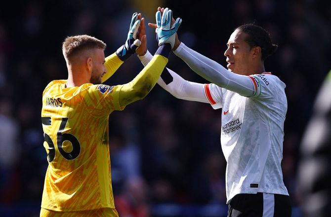 Premier League -Liverpools tredjekeeper fik debut: Mit hjerte hamrede 