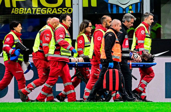 Serie A -Duvan Zapata ramt af korsbåndsskade