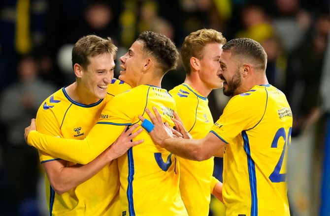 3F Superliga -Kæmpe BIF- og FCN-dominans på rundens hold