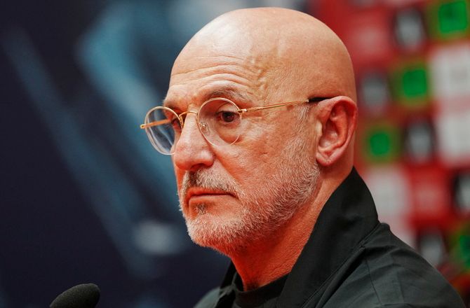 UEFA Nations League A -Spanien-træner kender ikke Riemer: Var god i Anderlecht
