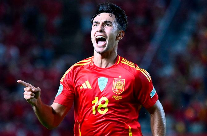 UEFA Nations League A -Profileret trio forlader den spanske lejr