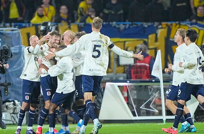 3F Superliga -Stort drama: AGF gjorde det onde ved Brøndby igen