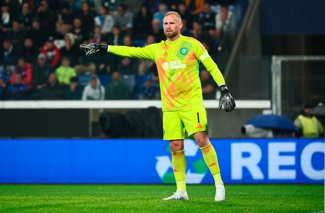 Premiership -Storspillende Schmeichel grundlagde sikker Celtic-sejr