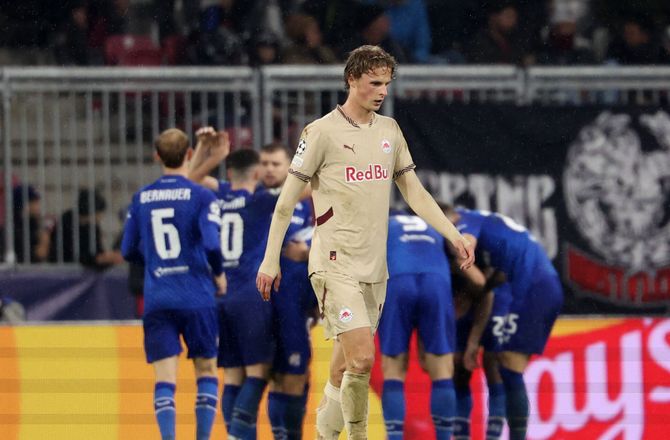 Bundesliga -Salzburg ude af guldkampen efter nederlag