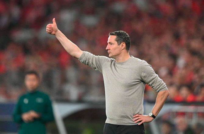 Æresdivisionen -Priskes Feyenoord pligtsejrede mod bundproppen