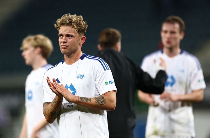 Conference League -Danske drillerier: Hagelskjær bad Ihler skifte røde støvler