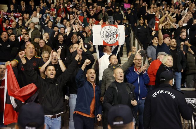 KNVB Cup -Ajax kritiserer beslutning om udelukkelse af fans