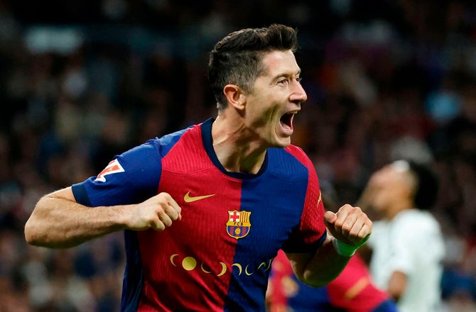 La Liga -Syv mål i tre kampe: Lewandowski vinder La Liga-pris