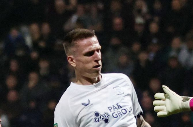 League One -Emil Riis bombede Leicester til sejr