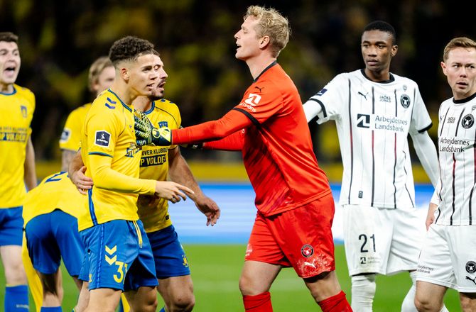 Europa League -Lössl fremhæver to: Har vist sig flot frem