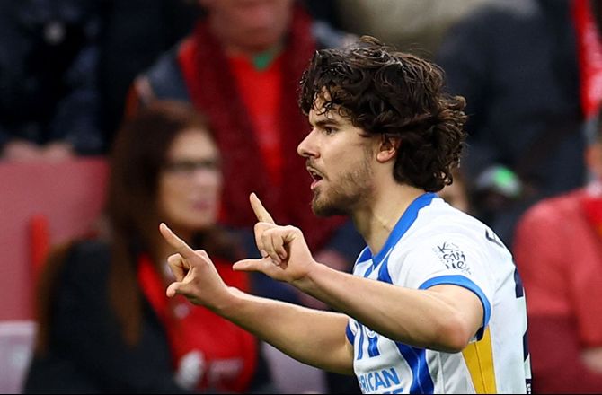 Premier League -Overraskelsen lurer: Brighton bringer sig foran på Anfield