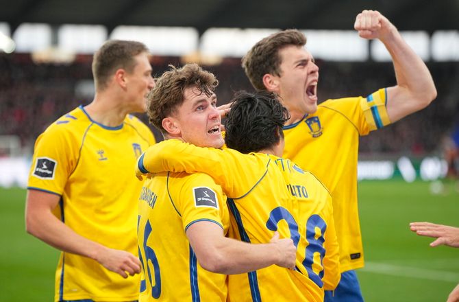 3F Superliga -Kæmpe Brøndby-skalp: Ydmyger FC Midtjylland