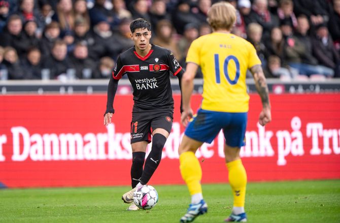 3F Superliga -FC Midtjylland forlænger med Osorio
