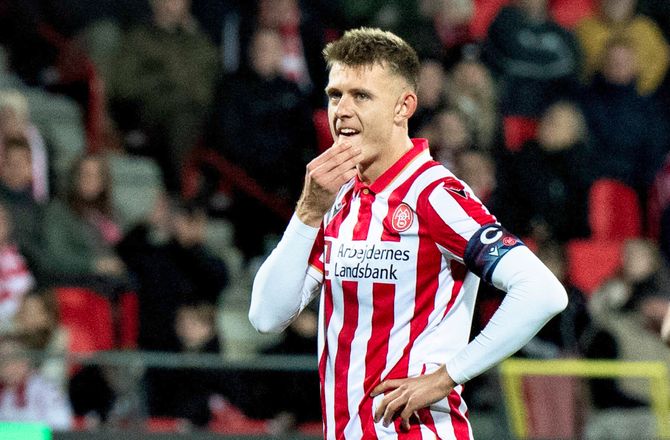 3F Superliga -Bundgyser i vente for AaB: Nødt til at holde fokus