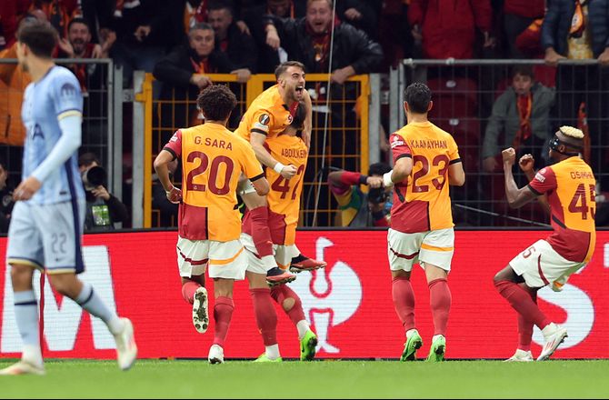 Europa League -Drømmemål: Spurs bagud efter tyrkisk tordenhug
