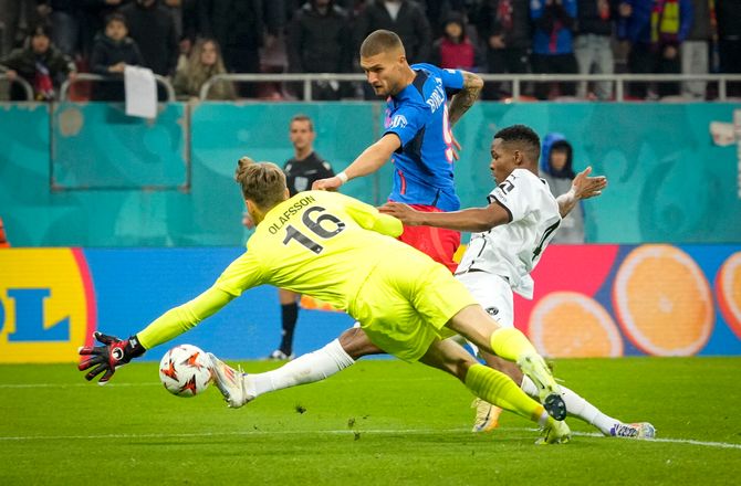 Europa League -FCM-keeper efter brøler: Jeg er ked af det
