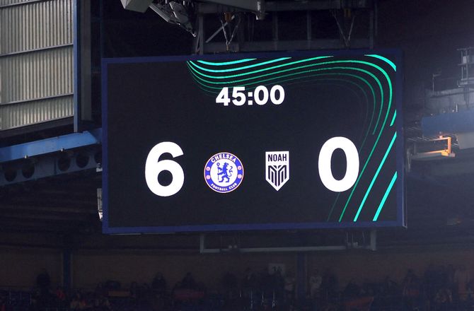 Conference League -Chelsea på vej mod at slå FCN-rekord