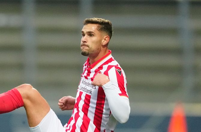 3F Superliga -AaB-back protesterede vildt: Den var halvkriminel