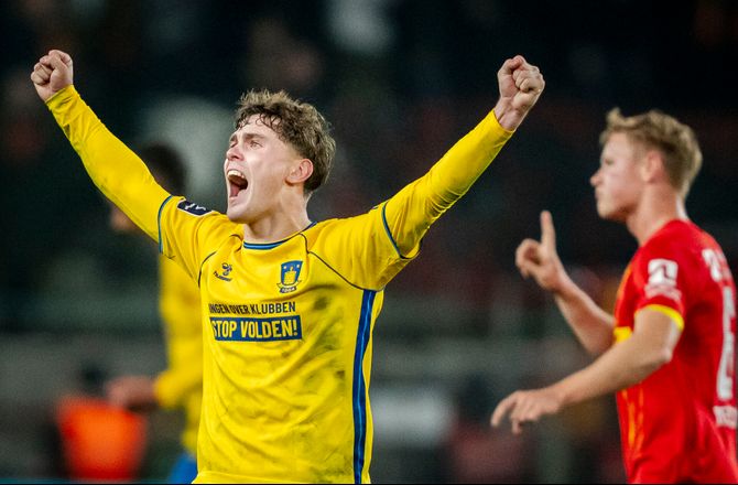 Oddset Pokalen -Birk ryster Brøndby-posen – skifter seks mand
