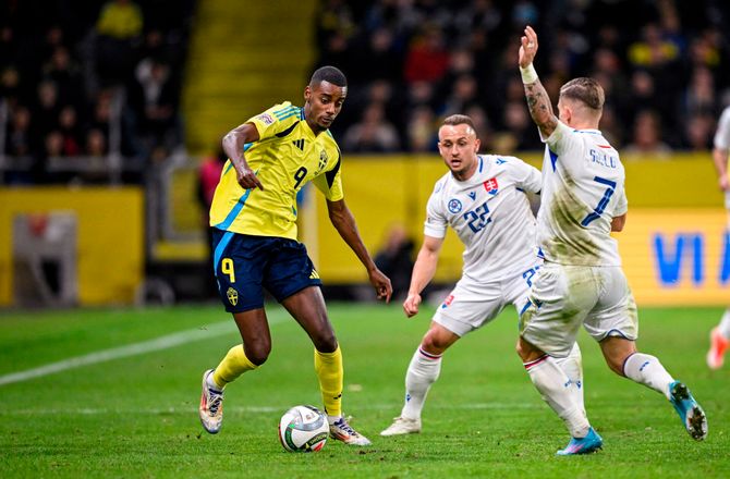UEFA Nations League C -Isak føler sig snydt af VAR: Hvordan er det muligt?