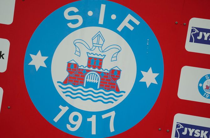 3F Superliga -Silkeborg indkalder til pressemøde om nye ejere