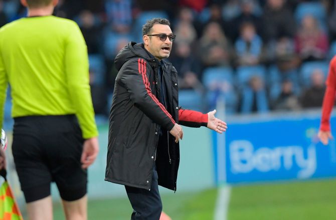 3F Superliga -Vejle udskifter igen: Tre cheftrænere på én sæson