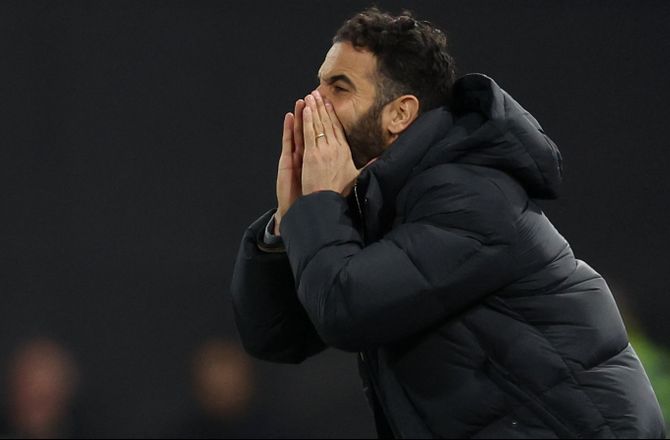 Premier League -Amorim advarer: Vi kommer til at lide længe 