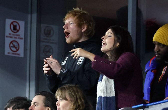 Premier League -Ed Sheeran undskylder for at afbryde Amorim-interview