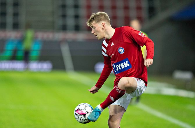 3F Superliga -Silkeborg har back tilbage mod AGF