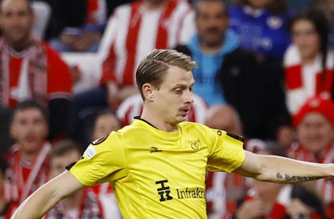 Allsvenskan -Elfsborg belønner Simon Hedlund