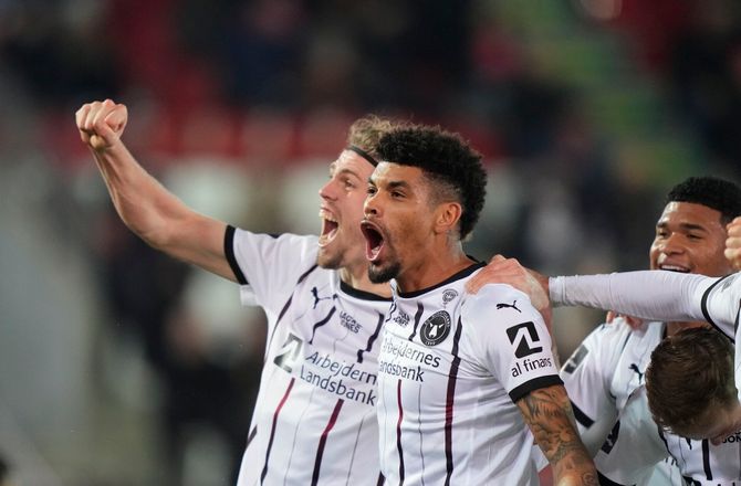 3F Superliga -Juninho takker af: Vil altid støtte jer! 
