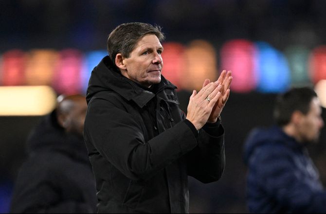 Premier League -Palace-manager: Mange frispark vil blive annulleret