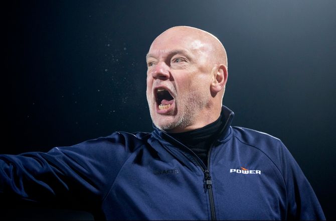 DFB Pokal -Uwe Rösler i stor pokaltriumf