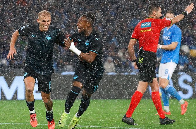 Serie A -Isaksen hædres efter topkamp