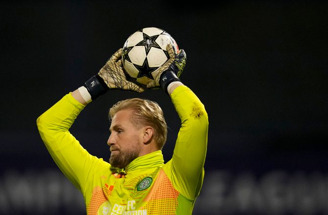 Scottish League Cup -Video: Forsvarskoks koster for Schmeichels Celtic