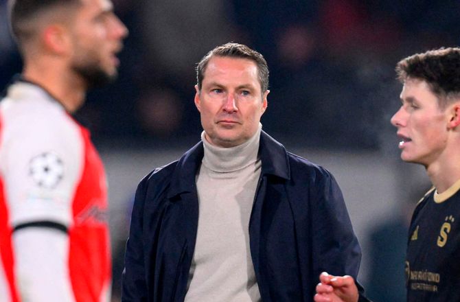 Æresdivisionen -Feyenoord kan matche Van Gaal og Ten Hags bedrift