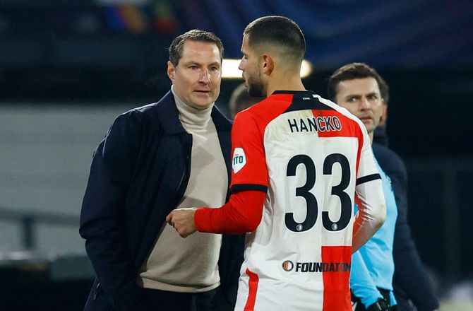 Æresdivisionen -Priske-fyring påvirker: Jeg føler et ansvar